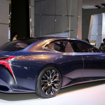 「【東京モーターショー15】次期「Lexus LS」は自動運転を搭載したFCVになる!」の2枚目の画像ギャラリーへのリンク