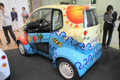 東京モーターショー15 ホンダの超小型モビリティ Mc B に乗ってみた 動画 Clicccar Com