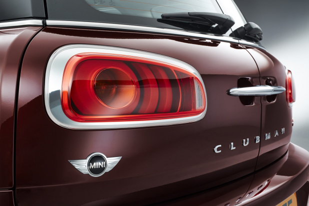 「BMW「MINI クラブマン」が車格感を上げて11月7日発売!」の3枚目の画像