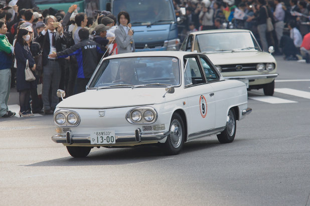 「【東京モーターショー15】60周年パレードでわかった「自動車メーカートップはやっぱりクルマが好きだった」」の12枚目の画像