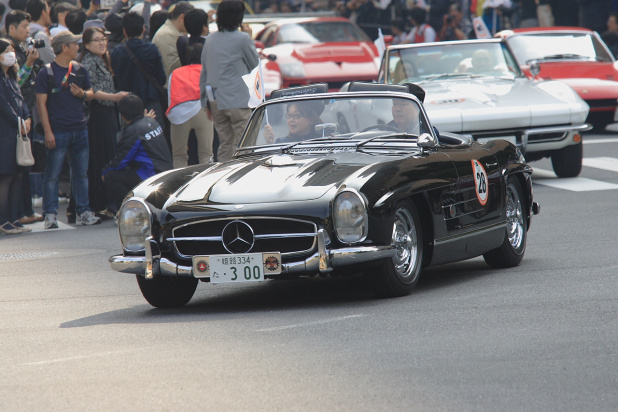 「【東京モーターショー15】60周年パレードでわかった「自動車メーカートップはやっぱりクルマが好きだった」」の19枚目の画像