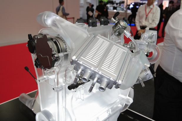 「【東京モーターショー15】新型プリウスの燃費性能の向上の影にデンソーあり！」の6枚目の画像