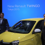【東京モーターショー15】ルノーの世界観を表現した動画と丘状のフロアが特徴 - Renault_01