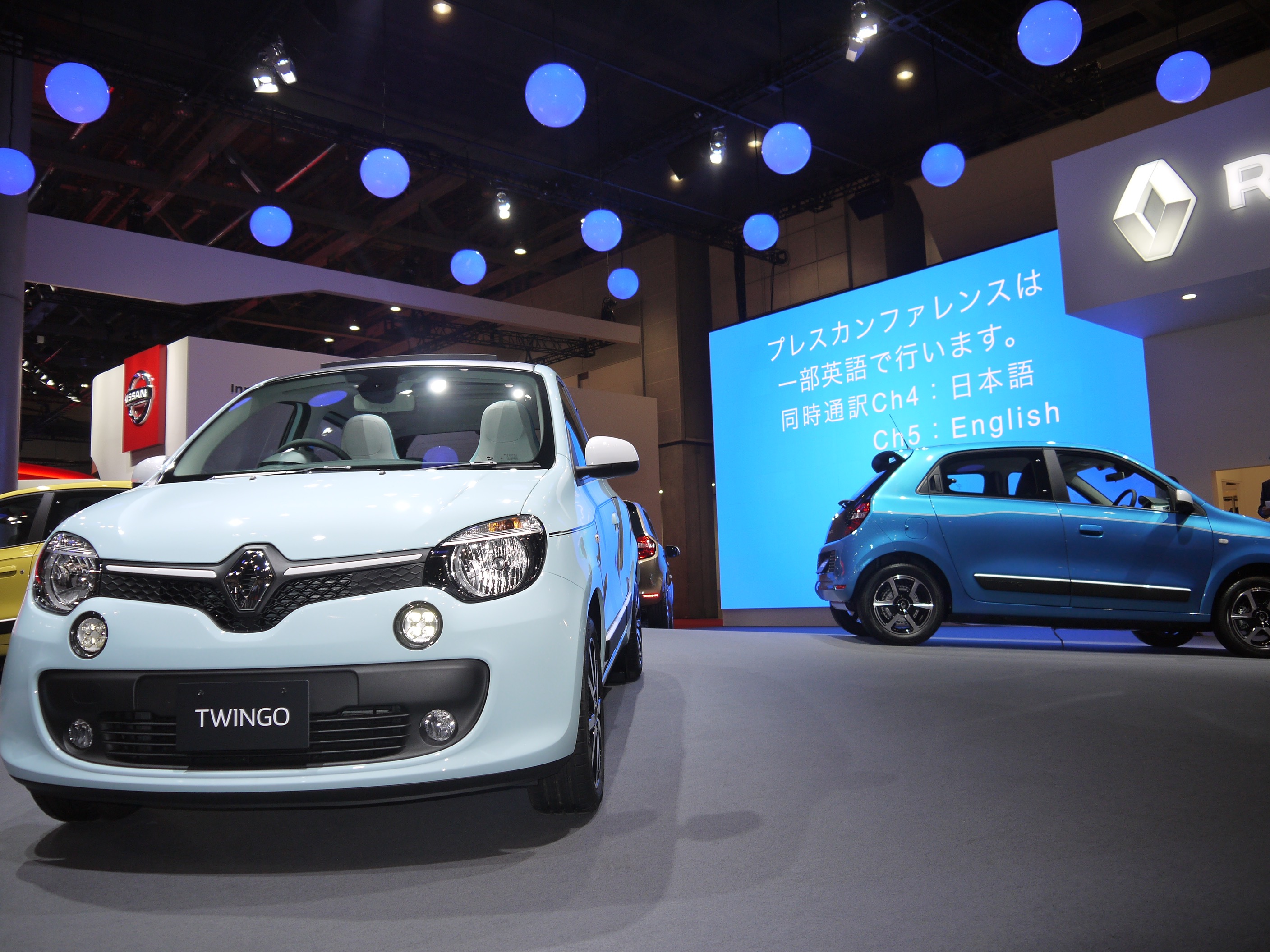 「【東京モーターショー15】新型ルノー・トゥインゴは来年春に日本発売」の2枚目の画像