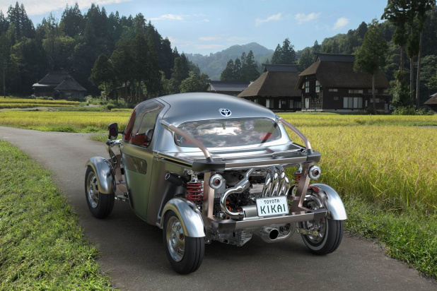 「【東京モーターショー15】トヨタ「KIKAI」は機械臭さいっぱいなのに愛くるしいのはなぜ？」の16枚目の画像
