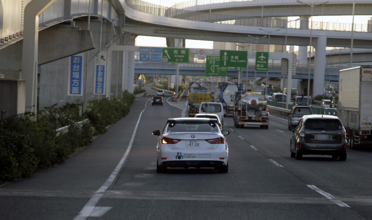 トヨタの自動運転車が首都高を実験走行 価格はいくら Clicccar Com