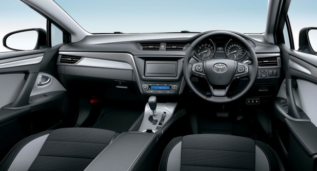 「トヨタの輸入車「アベンシス」が先進安全装備を充実。燃費も改善」の4枚目の画像