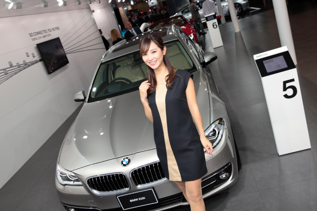 「【東京モーターショー15】厳選美女！ BMWブースには、クリッカー賞2014に輝いたあの人がッ！」の6枚目の画像