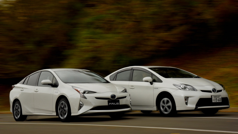 新型プリウスのサイズと視界 広さは Clicccar Com