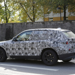 BMW X3次世代モデル、車高低くスポーティーに大変身! - 5D4_1195