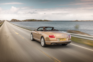 Continental GT Convertible - Camel