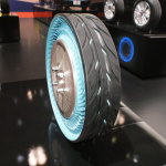 【東京モーターショー15】タイヤメーカー2社、空気無しタイヤでタイヤの未来を展示 - DSC03899
