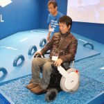 【東京モーターショー2015】横浜の2社、車椅子の新しいカタチを提案 - DSC04020