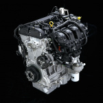 マニア受けしそうなフォード・クーガの完成度 - 2.0 liter four-cylinder EcoBoost engine