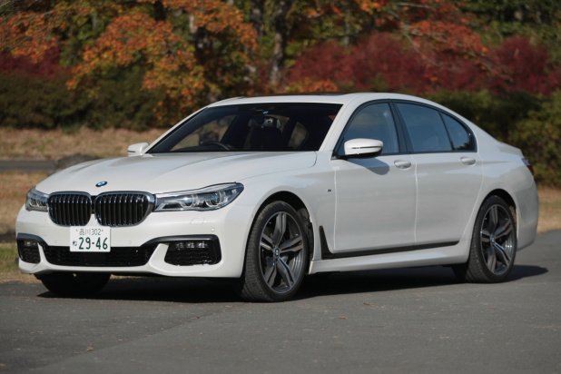 「新型BMW7シリーズの新世代の直列6気筒直噴ターボは、トルクフルでパワーフィールも極上」の7枚目の画像