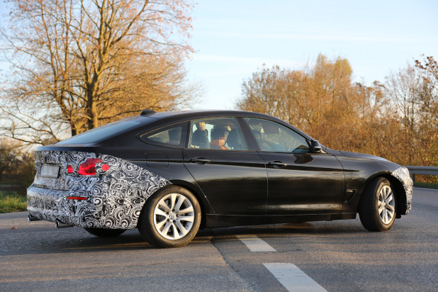 「ヘッドライト新デザイン見えた！BMW 3シリーズGTがフェイスリフト」の6枚目の画像