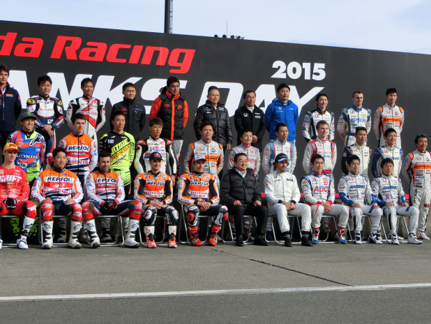 「【 F1女子が行く！Honda Racing THANKS DAY2015】NSXに乗ったアロンソの感想は?」の6枚目の画像