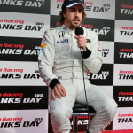 「【 F1女子が行く！Honda Racing THANKS DAY2015】NSXに乗ったアロンソの感想は?」の12枚目の画像ギャラリーへのリンク