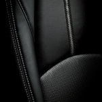 マツダ・デミオに黒本革シートの特別仕様車「BLACK LEATHER LIMITED」を設定 - P1J11541s