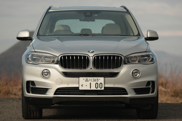 「最長31km、120km/hまでEV走行が可能なPHV ─ BMW「X5 xDrive40e」画像ギャラリー」の8枚目の画像