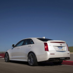 470ps/603Nmを誇る「キャデラックATS-V」発売開始。価格は990万円〜 - 2016 Cadillac ATS-V Sedan
