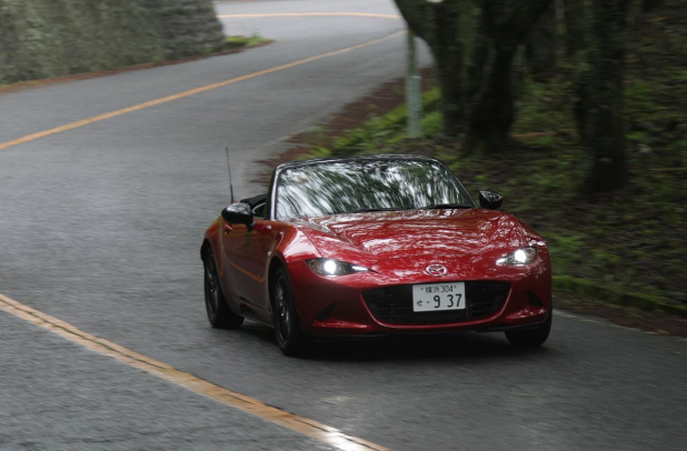 「clicccar of the year2015「読者賞」はマツダ・ロードスターに！」の13枚目の画像