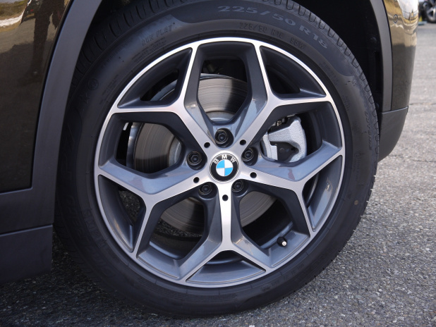 「存在感を増した外観と質感向上を果たした内装が見どころ ─ 新型「BMW X1」画像ギャラリー」の2枚目の画像