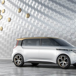 「VWはディーゼルから電気へシフト!? 21世紀のワーゲンバスを101kWhバッテリー搭載で発表」の2枚目の画像ギャラリーへのリンク