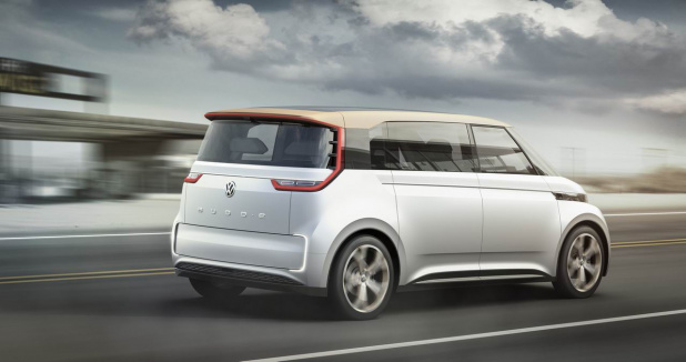 「VWはディーゼルから電気へシフト!? 21世紀のワーゲンバスを101kWhバッテリー搭載で発表」の4枚目の画像