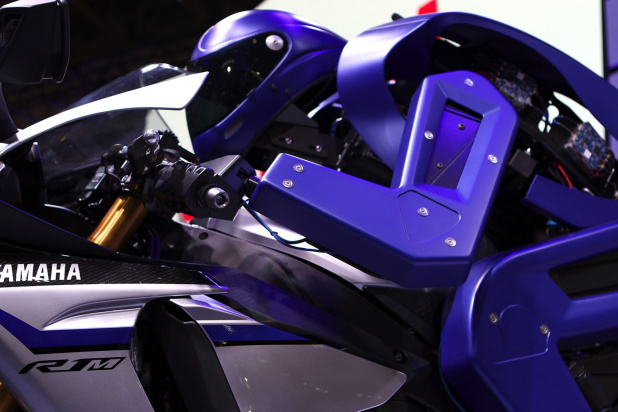 「ヤマハ、モトボットでのサーキット走行実現へ開発を加速」の4枚目の画像