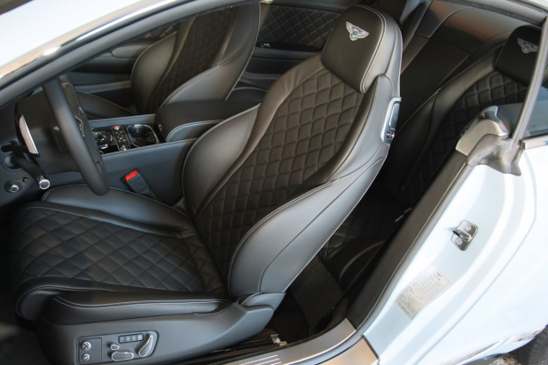 「528psで2510万円！ベントレー「Continental GT V8 S」の走りは？」の7枚目の画像