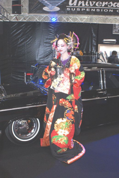 「【大阪オートメッセ2016】ユニバーサル エアー、「リーフ」と「セドリック」のカスタムカーを展示」の31枚目の画像