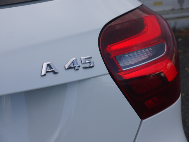 「ライバルを寄せ付けない圧倒的な存在感と走り ─「Mercedes-AMG A 45 4MATIC」画像ギャラリー」の2枚目の画像
