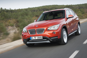 P90093151_highRes_the-new-bmw-x1-car-t