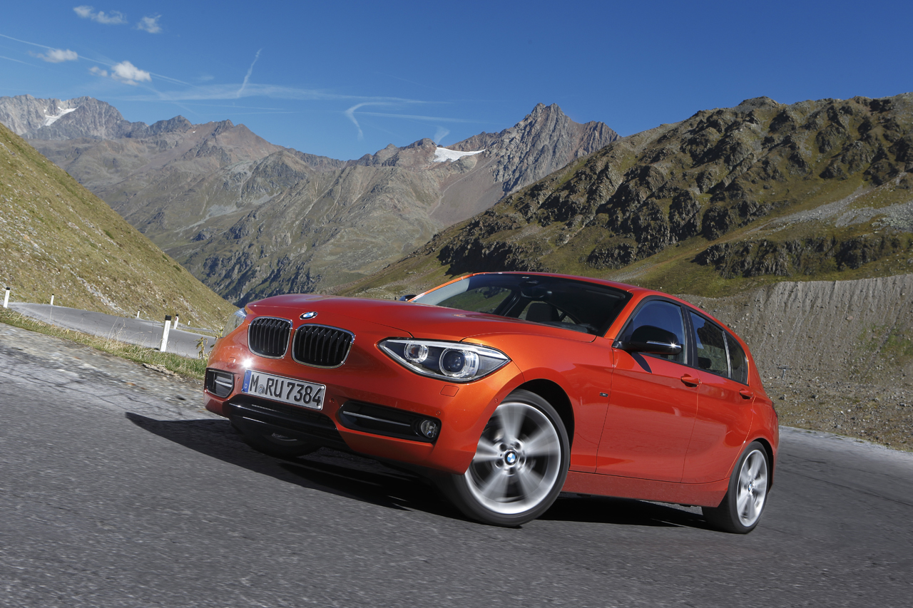 P Highres Bmw 1d Xdrive 09 2 画像 300万円以下のオススメ中古車 Bmw編 Clicccar Com