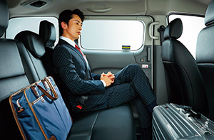 「日産・NV200タクシーが「OMOTENASHI Selection」の金賞に輝く！【動画】」の5枚目の画像