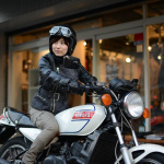 女子ライダーのバイクファッション・その2。走りをきちんと考えるMaxFritz - 