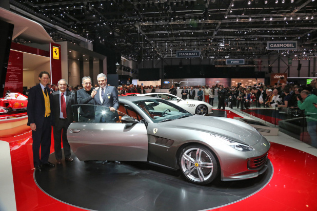 「V12エンジン搭載の4シーターモデル「Ferrari GTC4 Lusso（ルッソ）」登場」の6枚目の画像