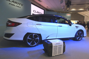 20160310Honda Clarity Fuel Cell003