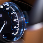 「【ジュネーブモーターショー2016】速度計はなんと500km/hまで！ブガッティ・シロン発表」の13枚目の画像ギャラリーへのリンク