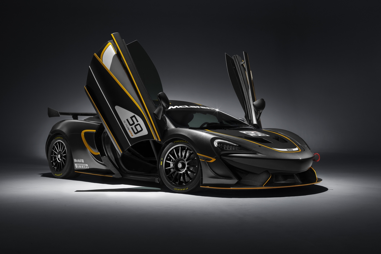 マクラーレンのサーキット専用モデル「570S GT4」・「570S Sprint」を