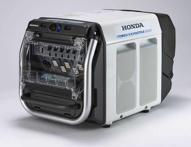 「ホンダが燃料電池車「クラリティ フューエル セル 」を発売開始！　価格は766万円」の14枚目の画像