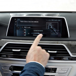 BMWやMINIがAndroidスマホと連携！ - P90178500_highRes_the-new-bmw-7-series