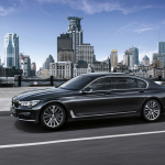 BMWやMINIがAndroidスマホと連携！ - P90190842_highRes_the-new-bmw-7-series