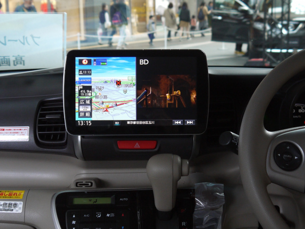 「市販ナビ唯一となるBlu-rayや「Android Auto」に対応する大画面ナビ「ストラーダ・DYNABIG」」の6枚目の画像