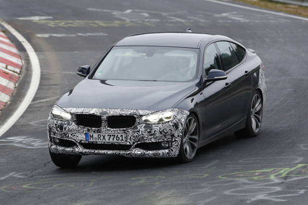 「BMW3シリーズGT、馬力アップのLCIモデルがニュルに」の2枚目の画像