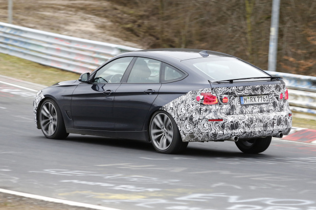 「BMW3シリーズGT、馬力アップのLCIモデルがニュルに」の6枚目の画像