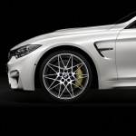 「BMW M3・M4を450psまで高める「コンペティション・パッケージ」は約98万円！」の3枚目の画像ギャラリーへのリンク