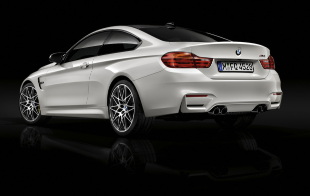 「BMW M3・M4を450psまで高める「コンペティション・パッケージ」は約98万円！」の4枚目の画像
