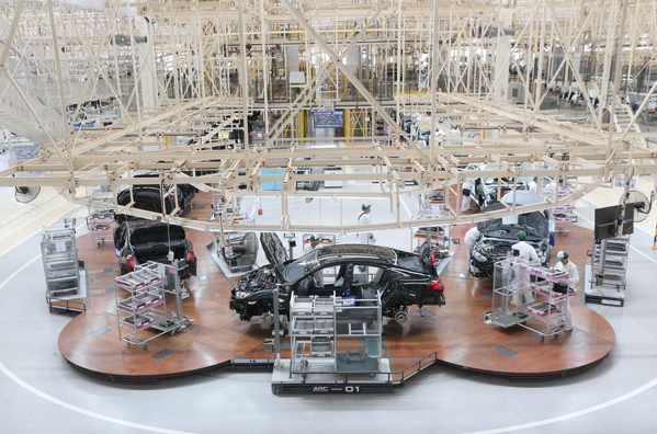 「世界初！ホンダが新発想の量産完成車組立ライン「ARCライン」をタイ工場に導入」の1枚目の画像